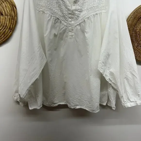 Torrid White Long Sleeve Blouse Top Plus Size 5X Button Henley Lace - Picture 5 of 8